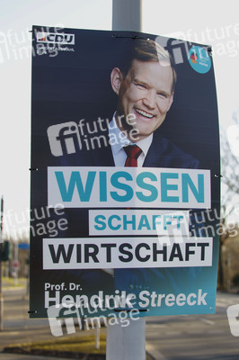Wahlplakate zur Bundestagswahl 2025 in Bonn