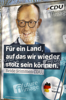Wahlplakate zur Bundestagswahl 2025 in Bonn