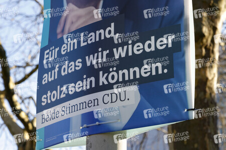 Wahlplakate zur Bundestagswahl 2025 in Bonn