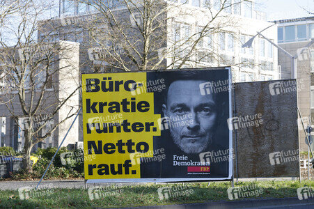 Wahlplakate zur Bundestagswahl 2025 in Bonn