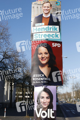 Wahlplakate zur Bundestagswahl 2025 in Bonn