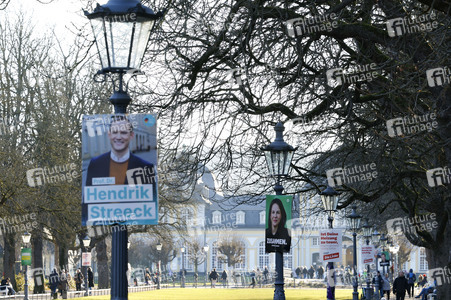 Wahlplakate zur Bundestagswahl 2025 in Bonn