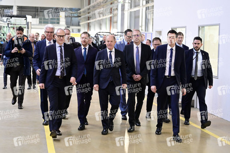 Olaf Scholz bei Alstom Transportation in Görlitz