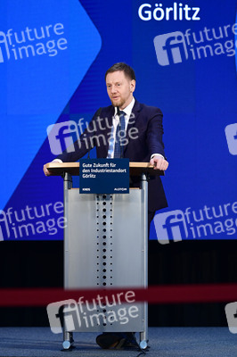 Olaf Scholz bei Alstom Transportation in Görlitz