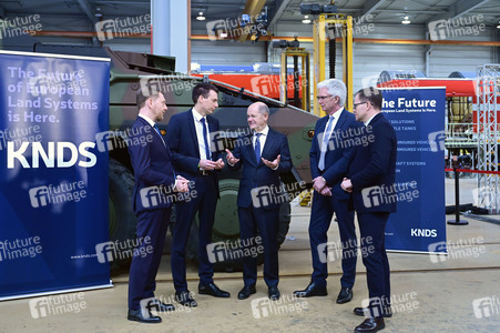 Olaf Scholz bei Alstom Transportation in Görlitz