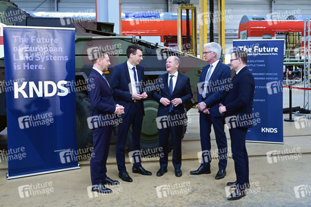 Olaf Scholz bei Alstom Transportation in Görlitz