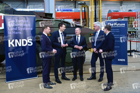 Olaf Scholz bei Alstom Transportation in Görlitz