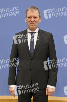 Bundespressekonferenz zum Stand der Klimapolitik in Deutschland in Berlin