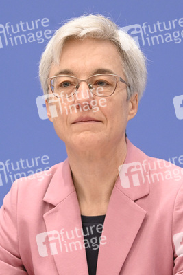 Bundespressekonferenz zum Stand der Klimapolitik in Deutschland in Berlin