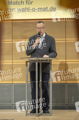 Pressetermin zur Vorstellung des Wahl-O-Mat zur Bundestagswahl 2025 in Berlin