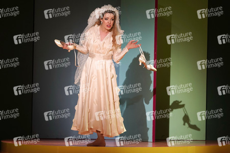 Opernprobe 'Pferd frisst Hut' in Berlin