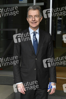 Bundespressekonferenz zum Munich Security Report 2025 in Berlin