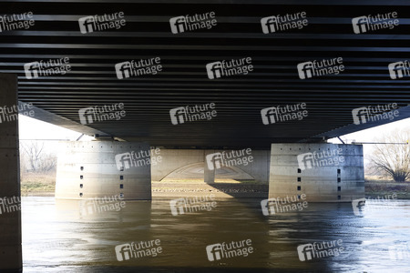 Trogbrücke Magdeburg