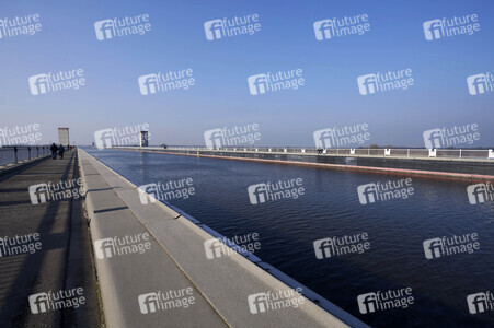Trogbrücke Magdeburg