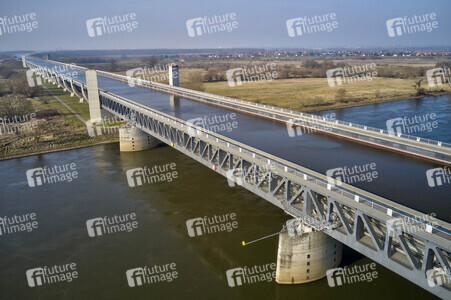 Trogbrücke Magdeburg