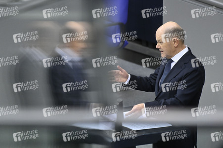 212. Sitzung des Deutschen Bundestages in Berlin