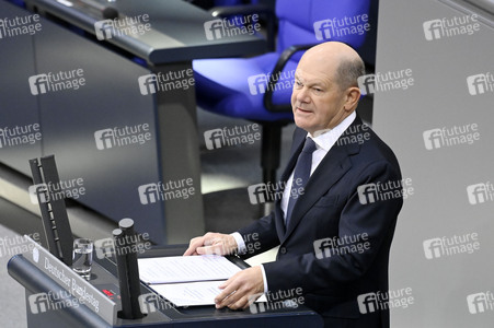 212. Sitzung des Deutschen Bundestages in Berlin