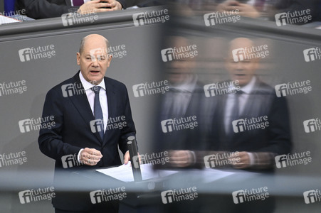 212. Sitzung des Deutschen Bundestages in Berlin