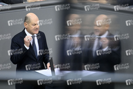 212. Sitzung des Deutschen Bundestages in Berlin