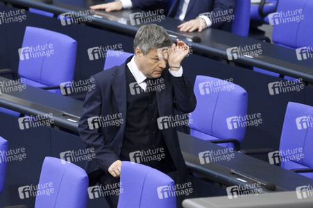 212. Sitzung des Deutschen Bundestages in Berlin