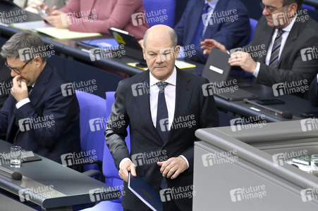 212. Sitzung des Deutschen Bundestages in Berlin