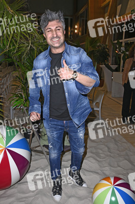 Premiere von 'Promis unter Palmen' in Berlin