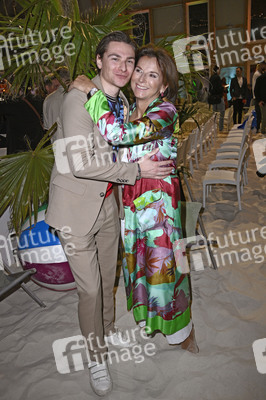 Premiere von 'Promis unter Palmen' in Berlin