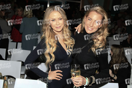 Premiere von 'Promis unter Palmen' in Berlin