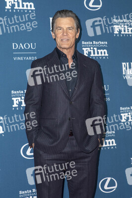 Arlington Artist of the Year Award  für Timothée Chalamet, Santa Barbara International Film Festival 2025