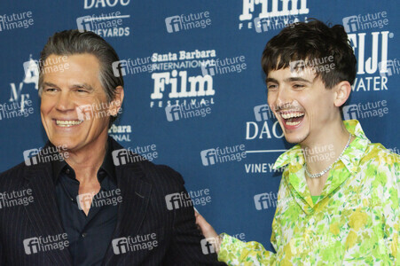 Arlington Artist of the Year Award  für Timothée Chalamet, Santa Barbara International Film Festival 2025