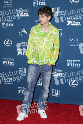 Arlington Artist of the Year Award  für Timothée Chalamet, Santa Barbara International Film Festival 2025