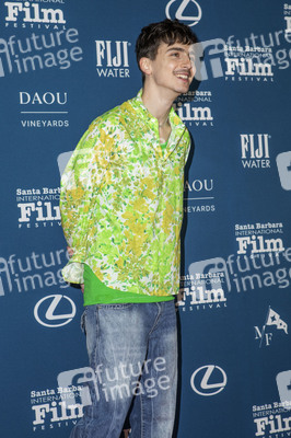 Arlington Artist of the Year Award  für Timothée Chalamet, Santa Barbara International Film Festival 2025