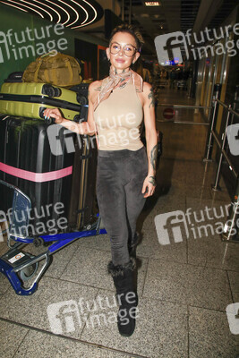 Rückkehr aus dem Dschungel-Camp 2025 auf dem Flughafen Frankfurt am Main