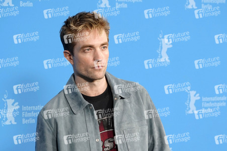 Photocall 'Mickey 17', Berlinale 2025
