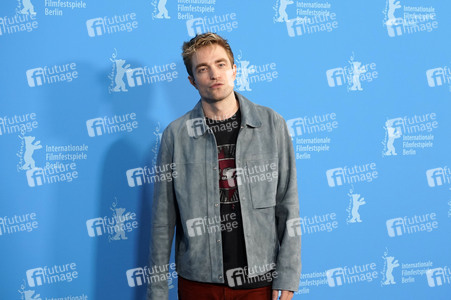 Photocall 'Mickey 17', Berlinale 2025