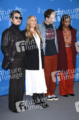 Photocall 'Mickey 17', Berlinale 2025