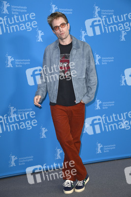 Photocall 'Mickey 17', Berlinale 2025