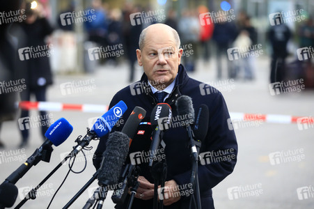 Stilles Gedenken am Ort des mutmaßlichen Anschlags vom 13. Februar in München