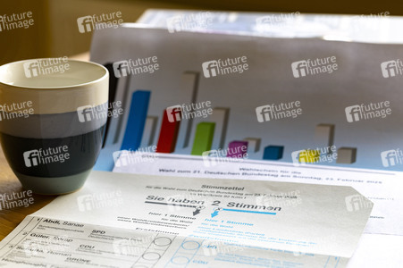 Symbolfoto Briefwahl zur Bundestagswahl