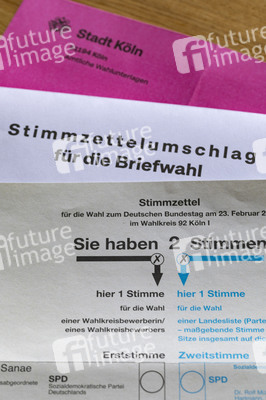 Symbolfoto Briefwahl zur Bundestagswahl