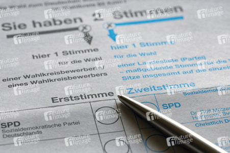 Symbolfoto Briefwahl zur Bundestagswahl