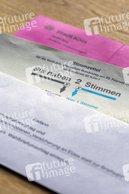Symbolfoto Briefwahl zur Bundestagswahl