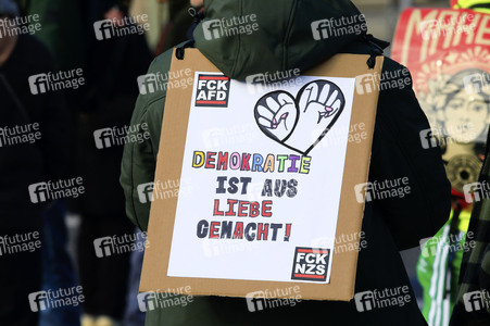 Kundgebung für Demokratie und Vielfalt in Berlin