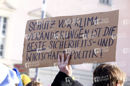 Kundgebung für Demokratie und Vielfalt in Berlin