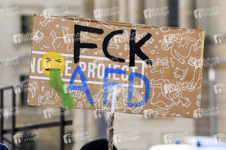 Kundgebung für Demokratie und Vielfalt in Berlin