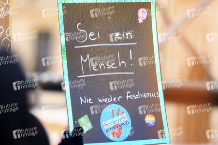 Kundgebung für Demokratie und Vielfalt in Berlin