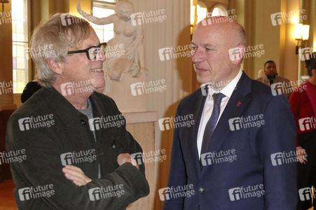 Eintrag der Berlinale-Jury in das Gästebuch von Berlin, Berlinale 2025