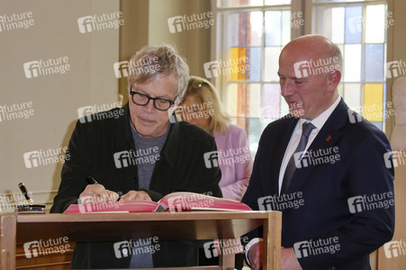 Eintrag der Berlinale-Jury in das Gästebuch von Berlin, Berlinale 2025