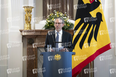 Übergabe der Wohlfahrtsmarken 2025 in Berlin