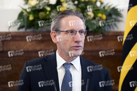 Übergabe der Wohlfahrtsmarken 2025 in Berlin